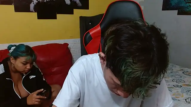 andy dan18 online show from March 11, 7:42 pm