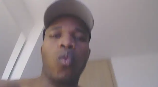 thomsom23 online show from January 12, 3:57 pm