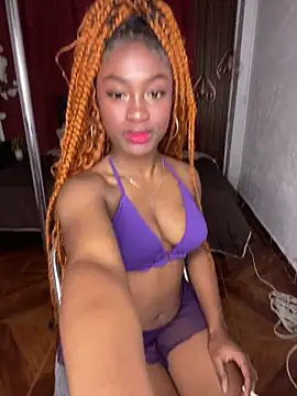 Snapshot of nikkystorm1_ chatting on February 3, 2:11 pm nikkystorm1 online show from February 3, 2:11 pm