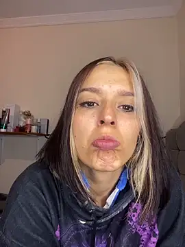 BlueStoneX online show from December 21, 7:04 am