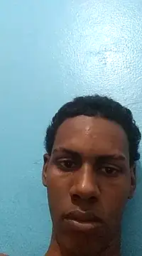 Snapshot of coyeye chatting on December 21, 8:32 pm coyeye online show from December 21, 8:32 pm