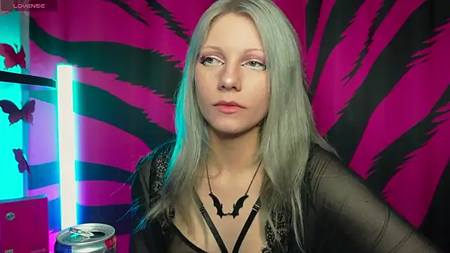 Snapshot of Vasya_Sylvia chatting on June 17, 4:04 am Vasya Sylvia online show from June 17, 4:04 am