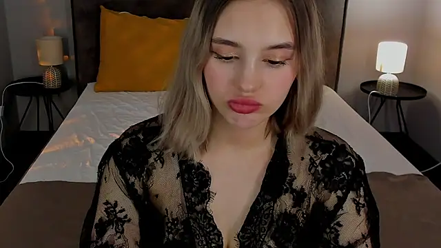 AngelicaKleee online show from February 5, 8:11 am