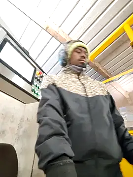 Snapshot of liveblackman chatting on October 2, 5:20 pm liveblackman online show from October 2, 5:20 pm