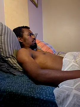 Snapshot of liveblackman chatting on October 4, 2:04 pm liveblackman online show from October 4, 2:04 pm