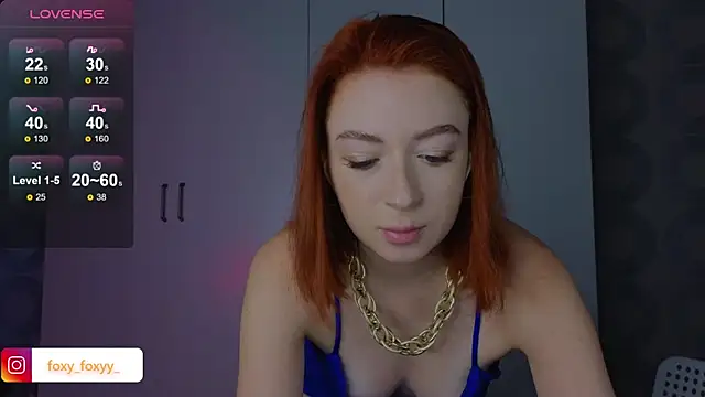 Cuteroxyfoxy online show from April 5, 11:18 am