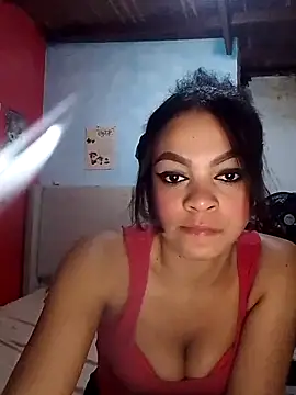 Snapshot of BlakeandRouse chatting on April 26, 4:43 am BlakeandRouse online show from April 26, 4:43 am