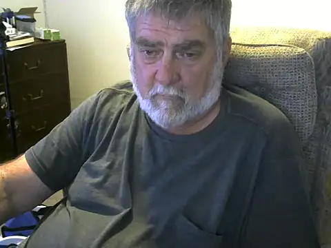 viejo oso online show from September 15, 4:01 am