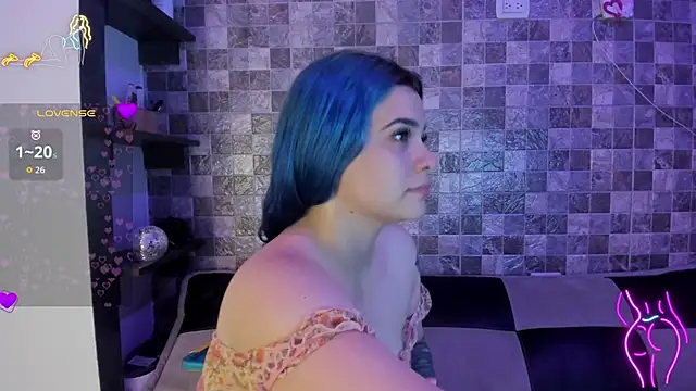 Sophia cyrus11 online show from April 3, 10:41 pm