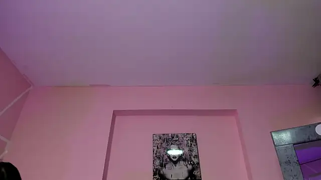 Snapshot of paris_noa chatting on September 19, 7:58 pm paris noa online show from September 19, 7:58 pm