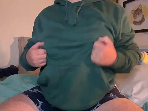 Snapshot of OG_Bussy chatting on January 1, 12:00 pm OG Bussy online show from January 1, 12:00 pm