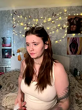 Sabrina shells online show from December 21, 9:27 am