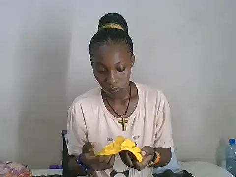 Snapshot of zaaria chatting on January 28, 2:21 am zaaria online show from January 28, 2:21 am