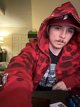 Snapshot of jones20030 chatting on December 23, 5:28 am jones20030 online show from December 23, 5:28 am