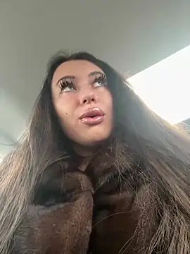 Snapshot of AndreaMood chatting on February 22, 4:51 am AndreaMood online show from February 22, 4:51 am