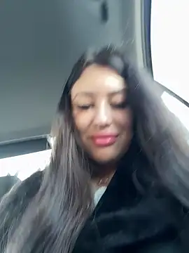 Snapshot of AndreaMood chatting on February 27, 7:23 am AndreaMood online show from February 27, 7:23 am