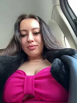 Snapshot of AndreaMood chatting on February 28, 7:26 am AndreaMood online show from February 28, 7:26 am