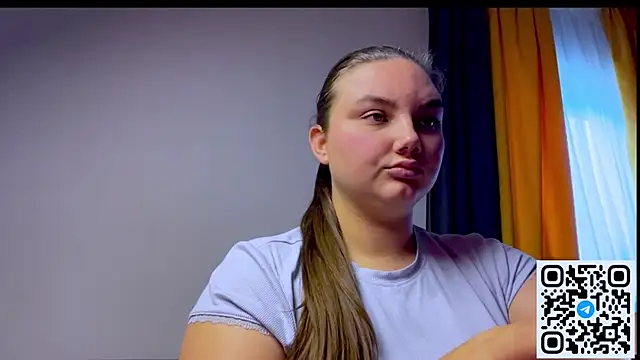 Dreamyblushfairy online show from June 19, 1:59 pm