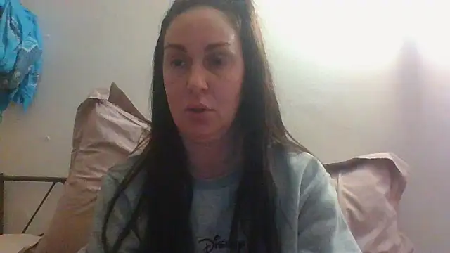 Snapshot of BELLAMORGANE1 chatting on January 24, 6:35 pm BELLAMORGANE1 online show from January 24, 6:35 pm