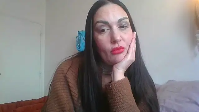 Snapshot of BELLAMORGANE1 chatting on January 25, 2:36 pm BELLAMORGANE1 online show from January 25, 2:36 pm