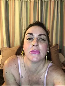 BELLAMORGANE1 online show from April 2, 12:36 pm