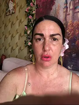 BELLAMORGANE1 online show from April 22, 1:12 pm