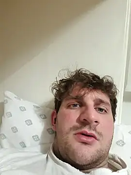 michemichemiche8 online show from November 14, 9:46 pm