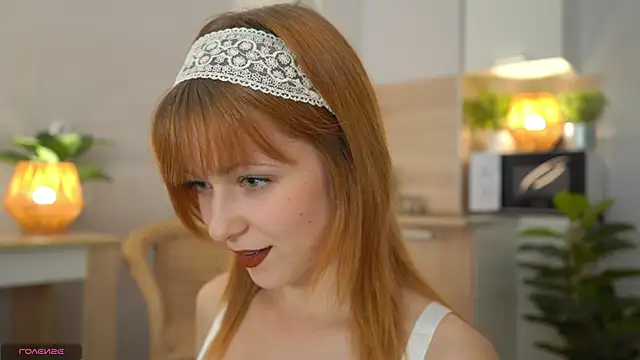 Snapshot of dietmountaindew_ chatting on September 21, 7:04 pm dietmountaindew online show from September 21, 7:04 pm