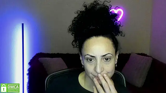 Arianasweety23 online show from March 16, 12:45 am