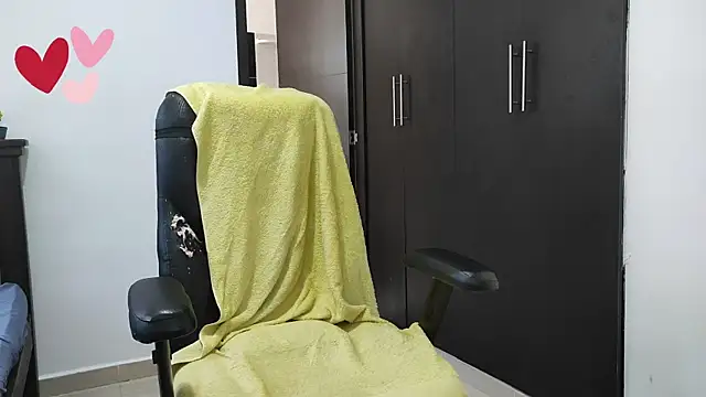 Snapshot of Gorditohot chatting on February 17, 6:48 pm Gorditohot online show from February 17, 6:48 pm