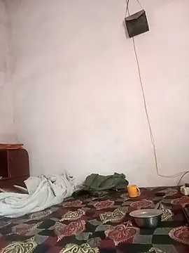 Snapshot of IamRentedBoybfriend chatting on February 21, 2:28 am IamRentedBoybfriend online show from February 21, 2:28 am