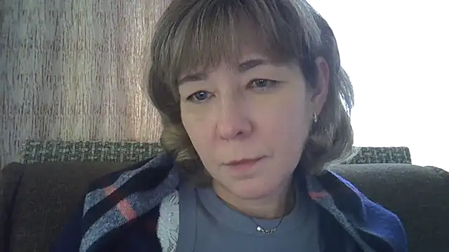 Snapshot of EllaJohnsonX chatting on January 9, 11:03 am EllaJohnsonX online show from January 9, 11:03 am