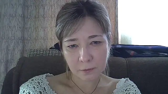 Snapshot of EllaJohnsonX chatting on January 11, 11:34 am EllaJohnsonX online show from January 11, 11:34 am