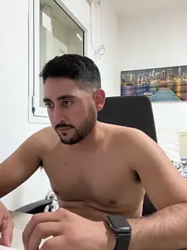 luffykingofpirets online show from January 10, 10:25 pm