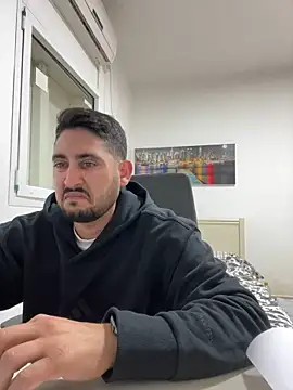 luffykingofpirets online show from January 13, 9:31 pm