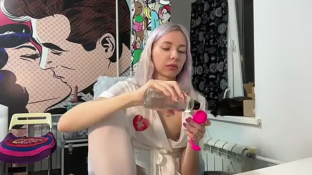 yunasuka online show from February 2, 6:10 pm