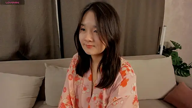 Maekko online show from February 25, 5:22 pm