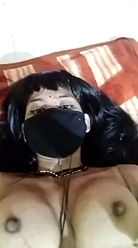 Snapshot of Coupleshow47 chatting on March 17, 11:21 pm Coupleshow47 online show from March 17, 11:21 pm