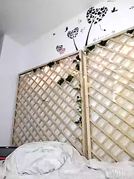 Snapshot of Mia_WAll chatting on January 19, 11:01 am Mia WAll online show from January 19, 11:01 am