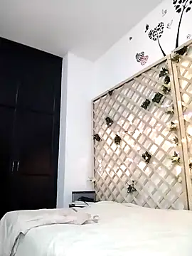 Snapshot of Mia_WAll chatting on January 26, 10:02 am Mia WAll online show from January 26, 10:02 am