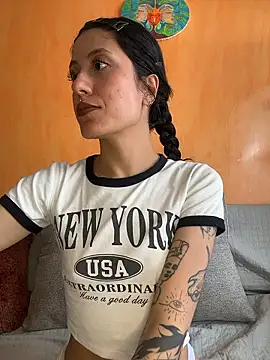 indira k online show from January 18, 4:22 pm