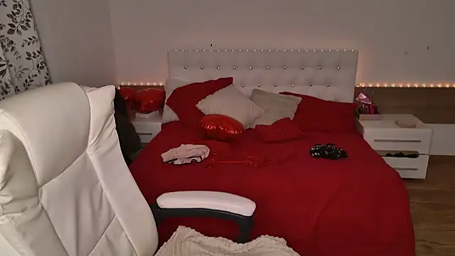 StellaFrost online show from March 1, 7:37 pm