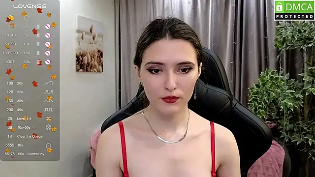 niki cutes online show from November 6, 8:04 am