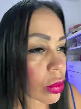 KarolRubi1 online show from February 7, 11:45 pm