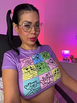 KarolRubi1 online show from April 17, 11:19 pm