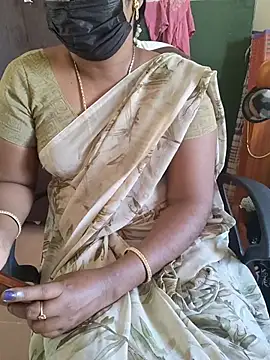 Snapshot of Tamil_roja69 chatting on May 18, 5:13 am Tamil roja69 online show from May 18, 5:13 am