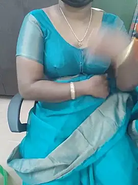 Snapshot of Tamil_roja69 chatting on May 27, 2:25 pm Tamil roja69 online show from May 27, 2:25 pm
