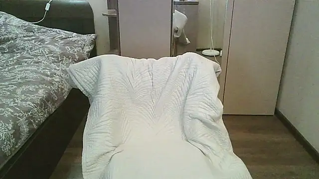 Wet Maria online show from February 3, 6:40 am