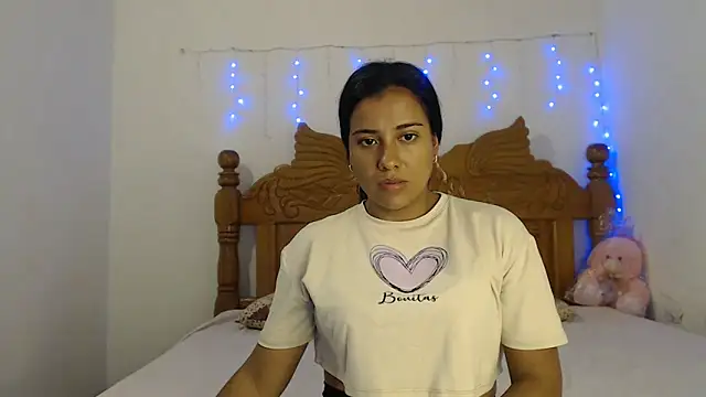 Snapshot of Coral0403 chatting on February 1, 7:34 pm Coral0403 online show from February 1, 7:34 pm