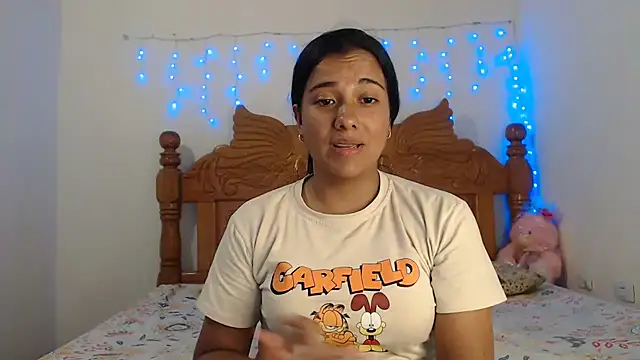 Snapshot of Coral0403 chatting on February 7, 5:51 pm Coral0403 online show from February 7, 5:51 pm